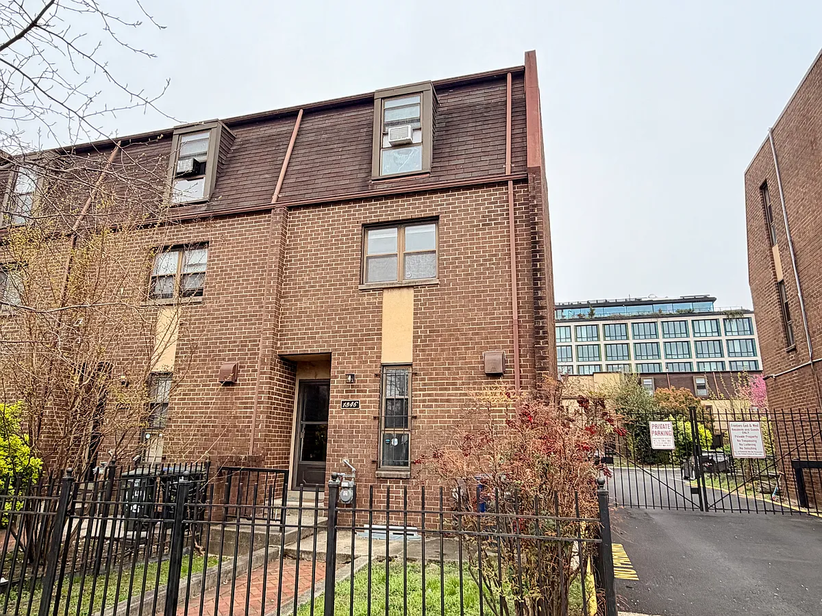 Building Photo - 1346 S St NW