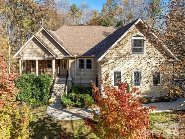 40 Mountain Shadows Dr, Leicester, NC 28748
