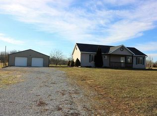 1139 Buddha Rd, Bedford, IN 47421