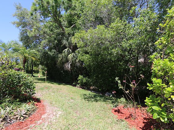 4th image of 5012 Bella Terra Dr