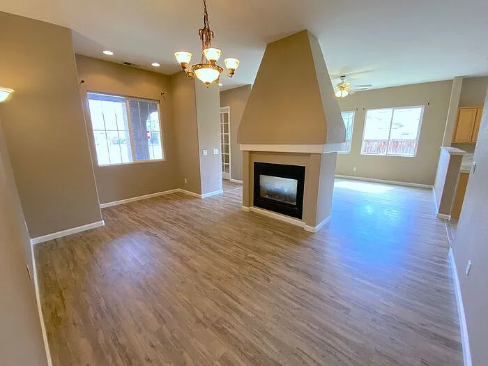10595 Bliss Ct — Photo 9