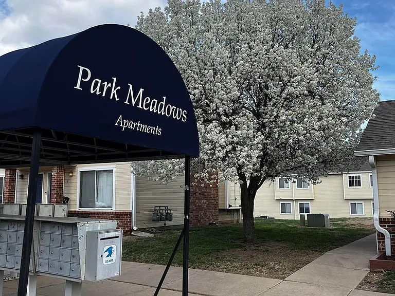Park Meadows — Photo 30