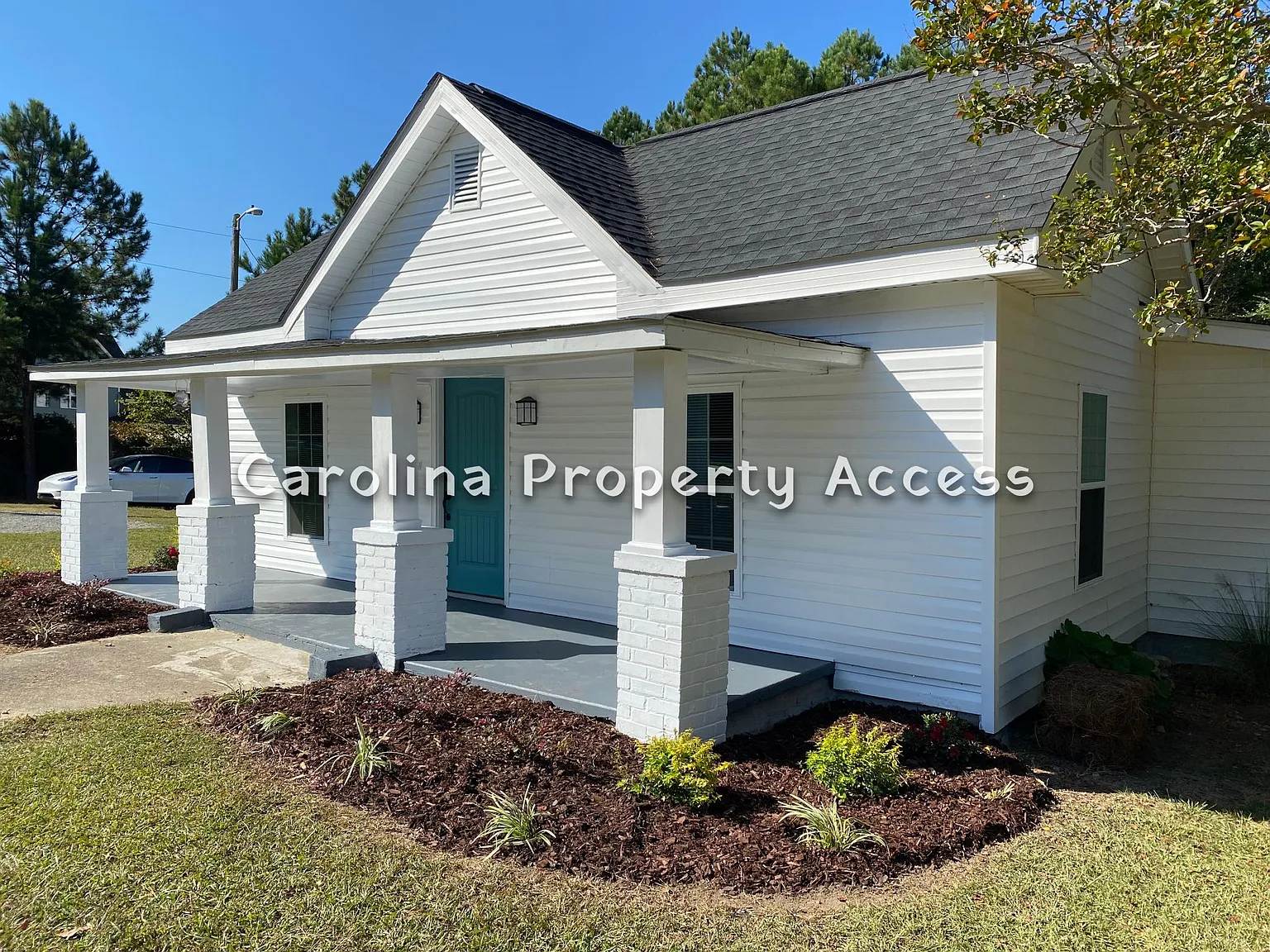 2 bed, 950 sqft, $1,625 — Photo 2
