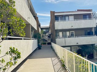 18144 Burbank Blvd APT 002, Tarzana, CA 91356