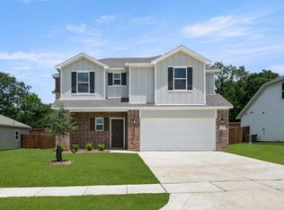 121 Kylie St, Cleburne, TX 76031