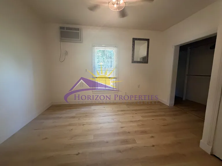 4109 Hill St — Photo 17