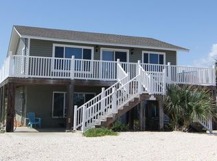 865 E Gorrie Dr, Saint George Island, FL 32328