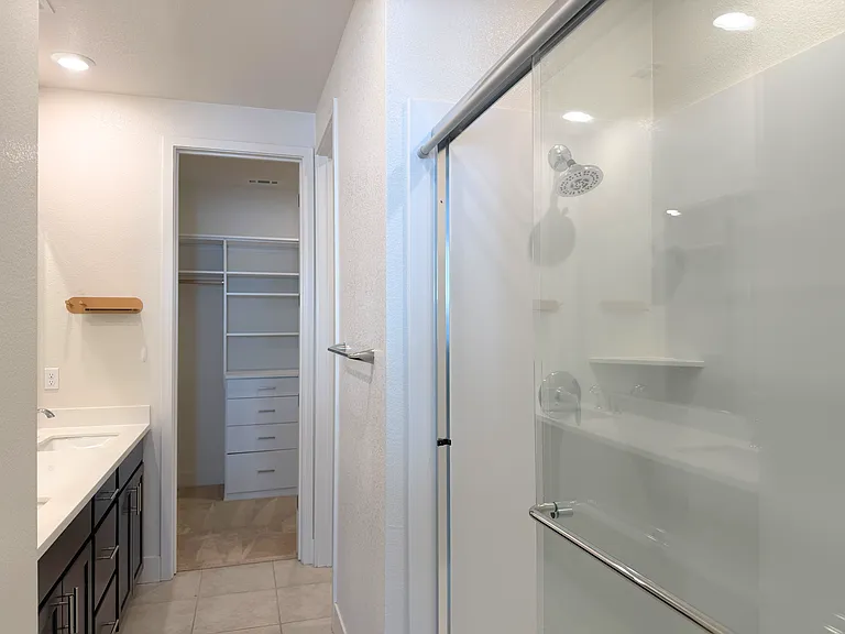 1460 Civic Center Dr #3 — Photo 19