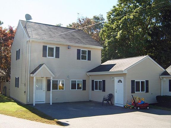 2nd image of 65 Gill St