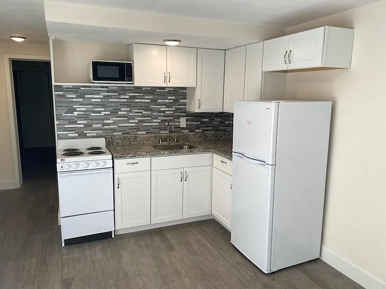 5117 Kilarney Ct — Photo 1