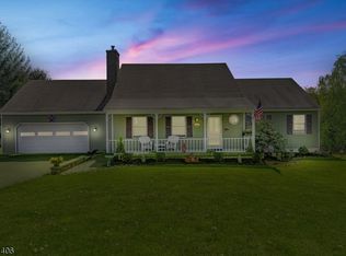 111 Cemetery Hill Rd, Washington, NJ 07882