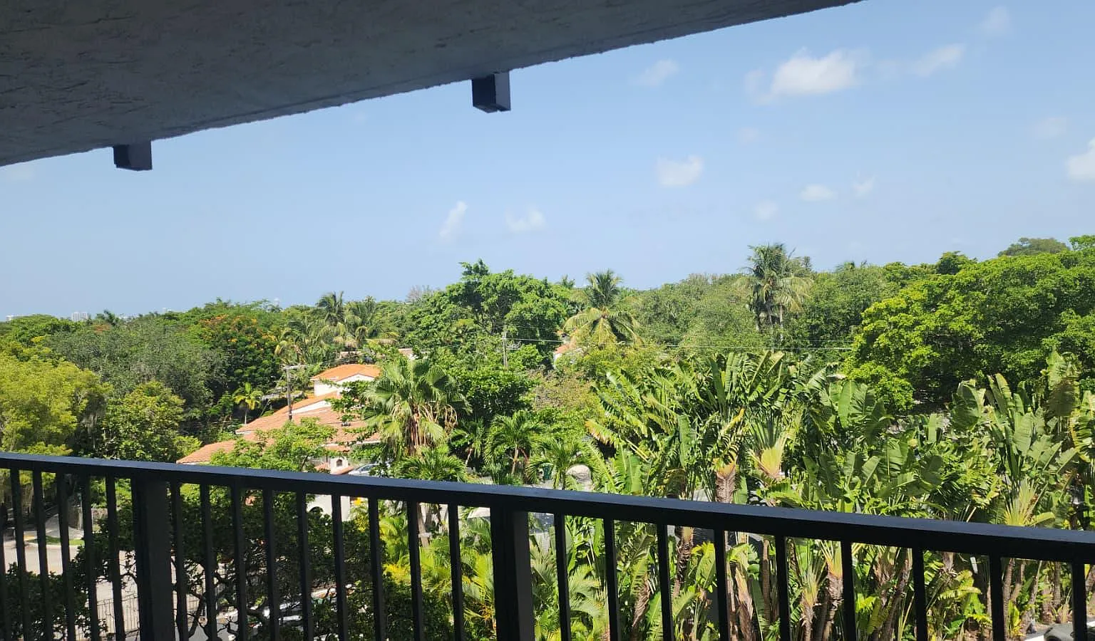 1 bed, 1.5 bath, 960 sqft, $3,800 — Photo 3