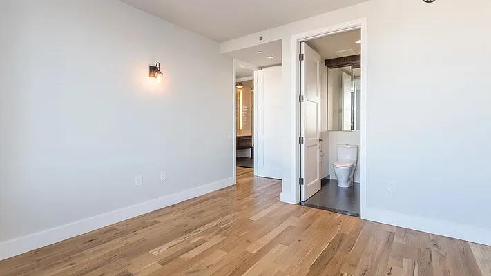 Rented by Nooklyn NYC LLC | media 28