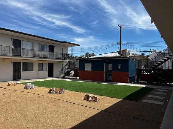 5th image of 1909 Santa Paula Dr #13