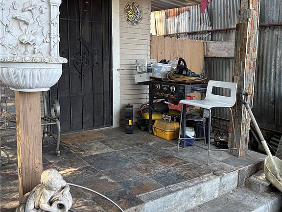 3rd image of 2623 E 127th St