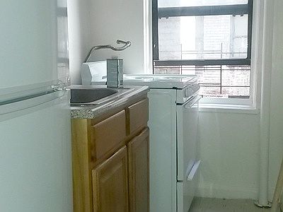 4th image of 1777 Grand Concourse APT 6C