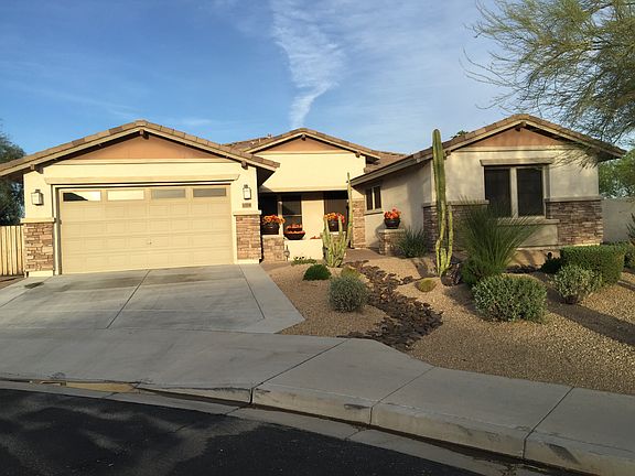 2nd image of 1704 W Aloe Vera Dr