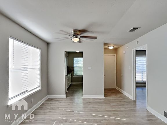 4th image of 2721 Parkchester Dr