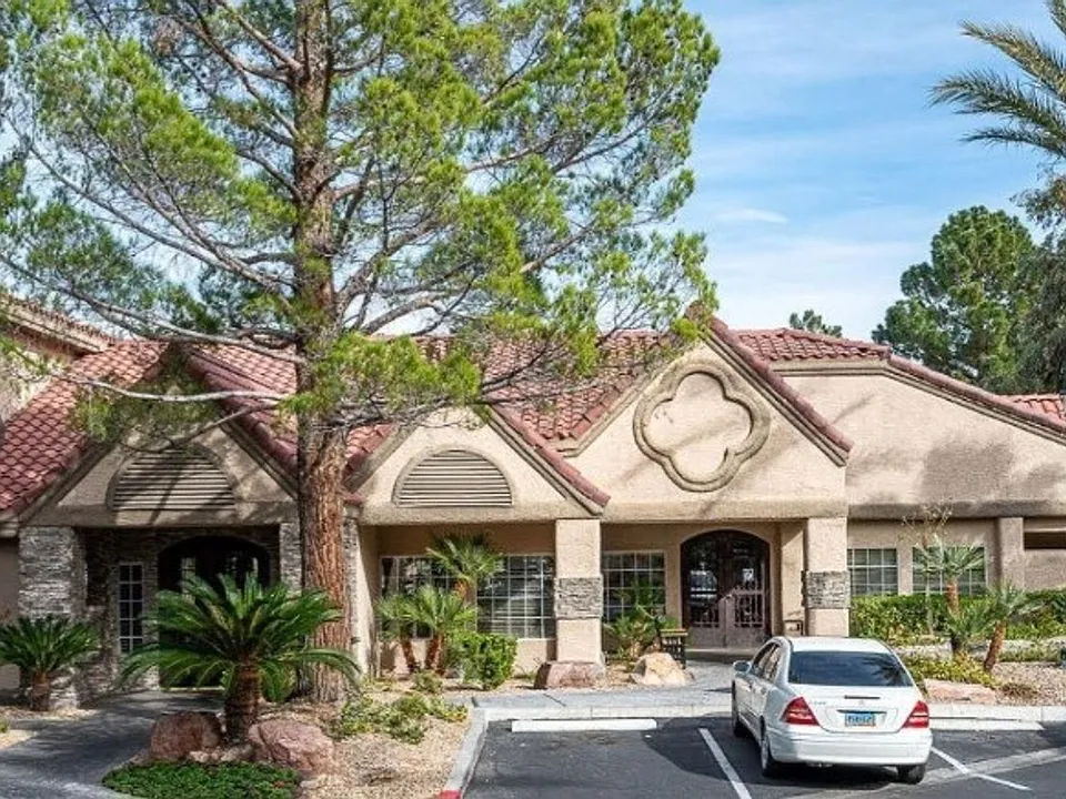 2200 Fort Apache Ave #2023