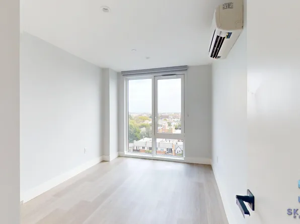 43-25 52nd Street image 13 of 34