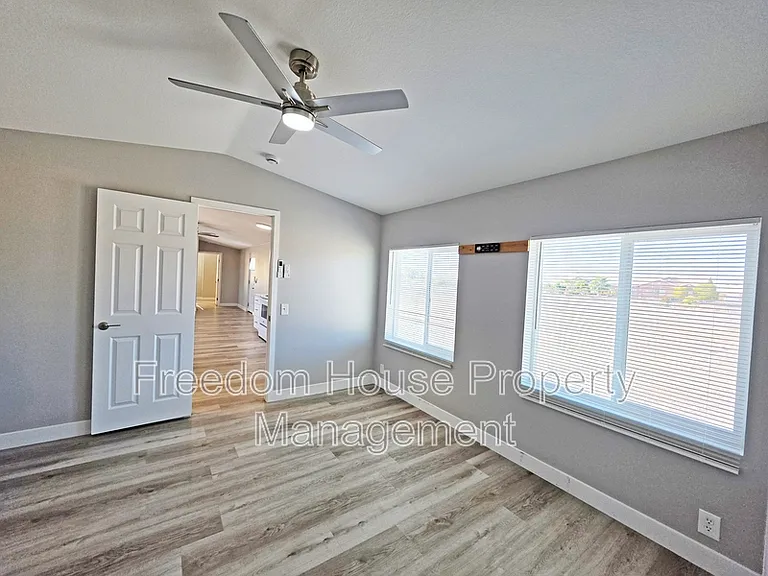 1410 E Manse Rd — Photo 17