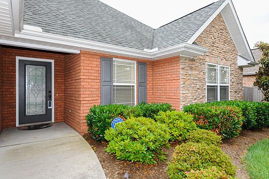 2nd image of 5680 Autumn Creek Dr