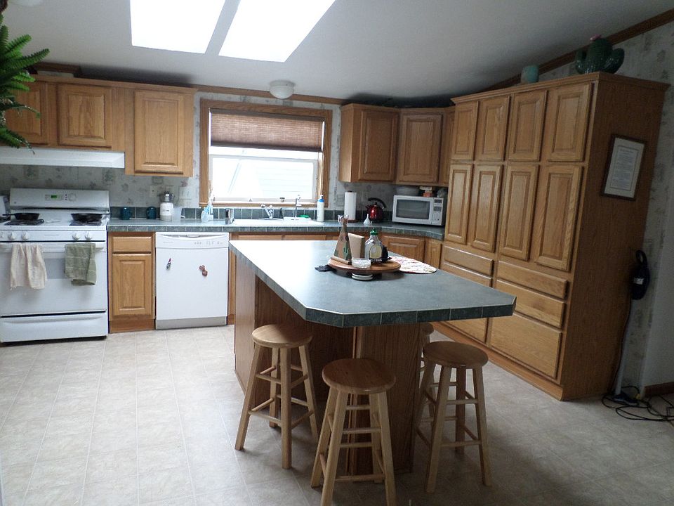 2nd image of 3400 Sagebrush Blvd