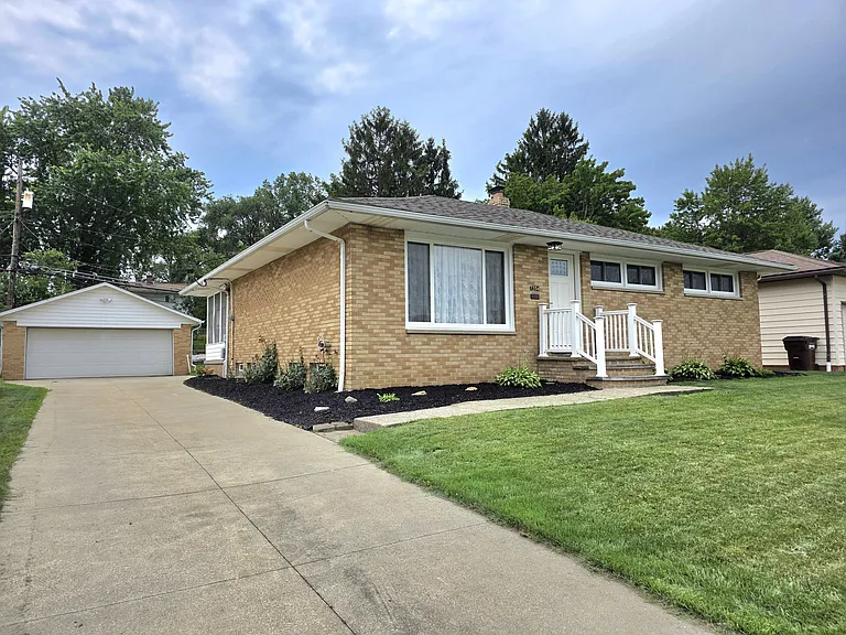 7204 Marko Ln — Photo 2