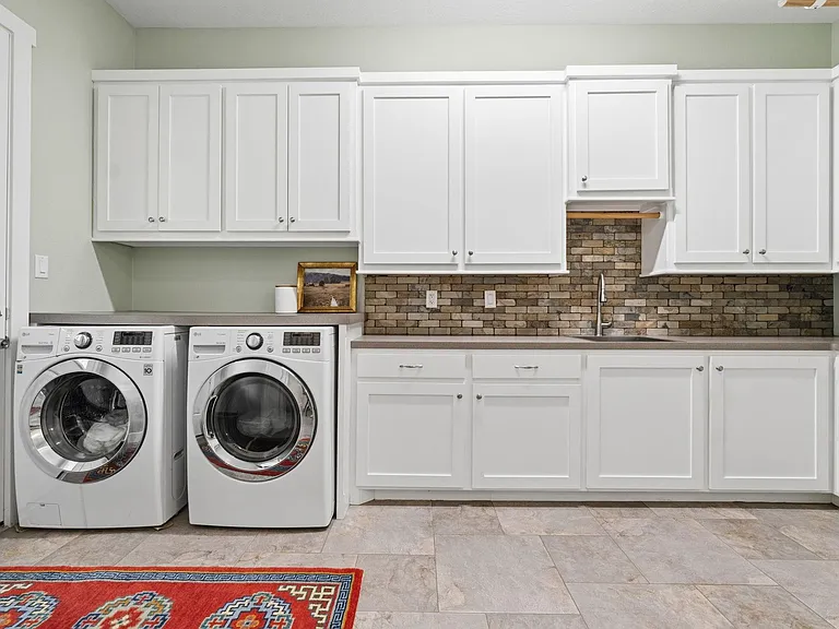2149 Pine Acres Dr — Photo 25