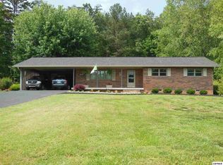 217 New Center Rd, Sevierville, TN 37876