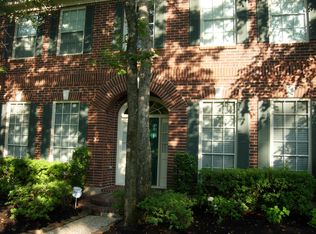 53 N Turtle Rock Ct, Spring, TX 77381