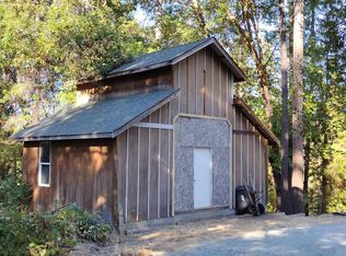 127 Sunny Valley Loop, Wolf Creek, OR 97497