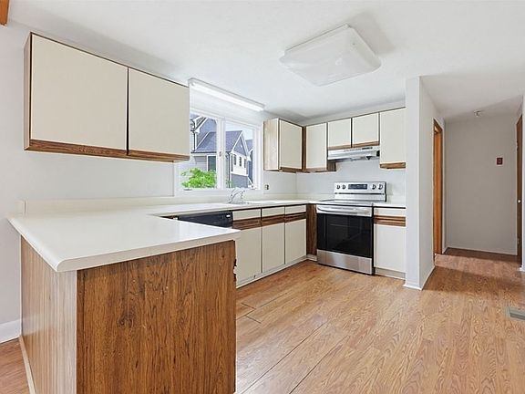 5th image of 20 Cyril St