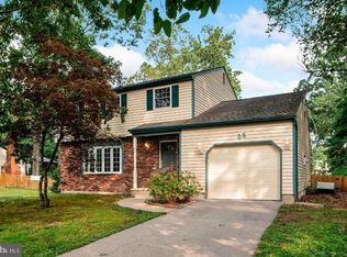 35 Gray Birch Rd, Turnersville, NJ 08012