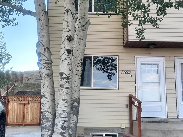1327 A 9th W, Kemmerer, WY 83101