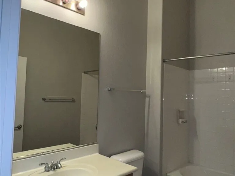 2305 W Horizon Ridge Pkwy #521 — Photo 18