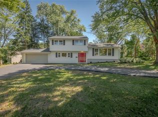38 Ryders Ln, East Brunswick, NJ 08816