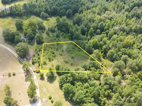 W H McLean Ln, Bunnlevel, NC 28323