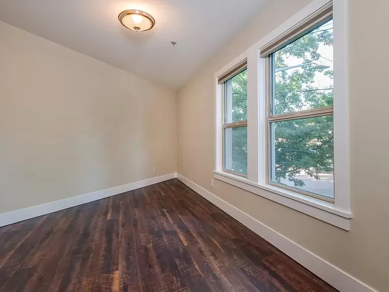 5317 22nd Ave NW — Photo 10
