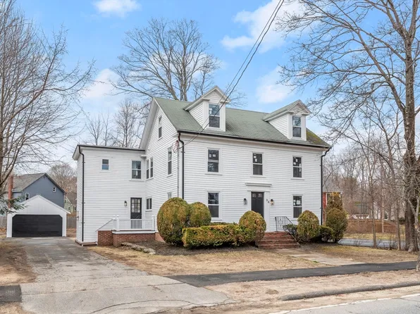 64 North St, Georgetown, MA 01833