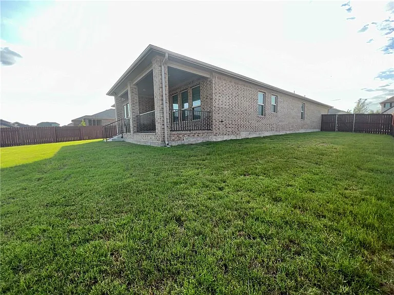 2757 Bocelli Pl — Photo 26