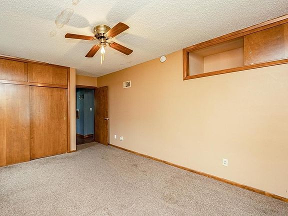 4th image of 347 31st Street Dr SE