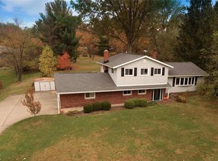 2889 Cliffside Dr, Akron, OH 44321