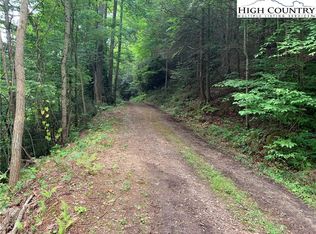 Waterfalls Rd, Lenoir, NC 28645