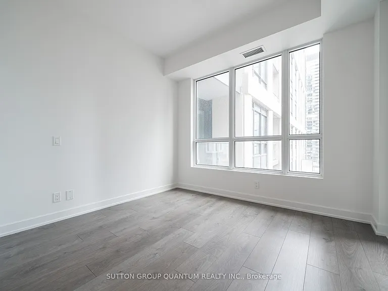108 Peter St #1611 — Photo 6