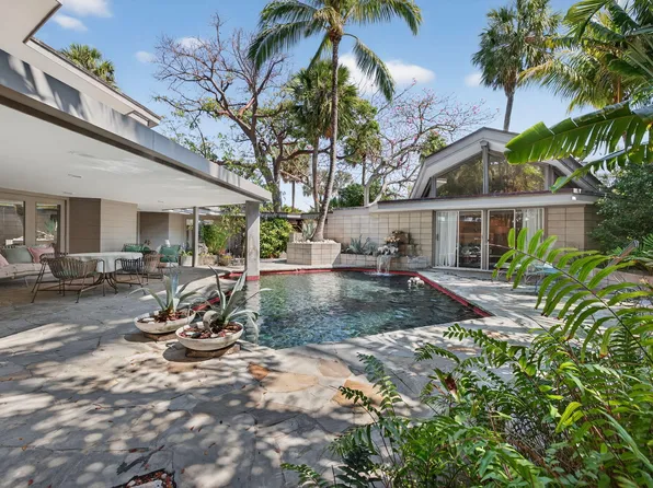 2040 Coral Reef Drive, Pompano Beach, FL 33062