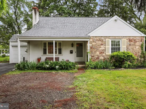 2107 Church Rd, Flourtown, PA 19031