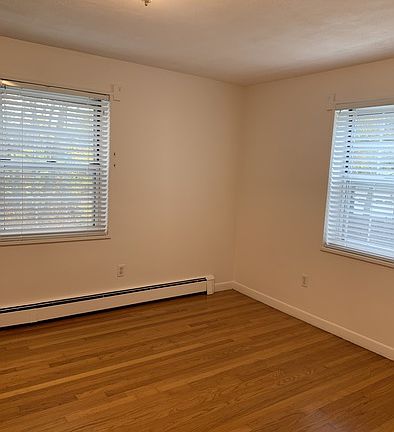 5th image of 67 Grove St #20