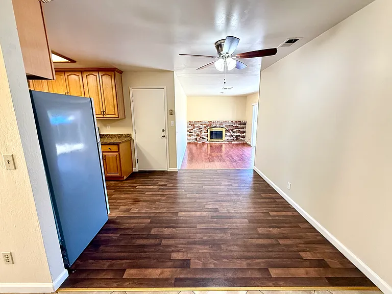 2810 Gavilan Ct — Photo 3