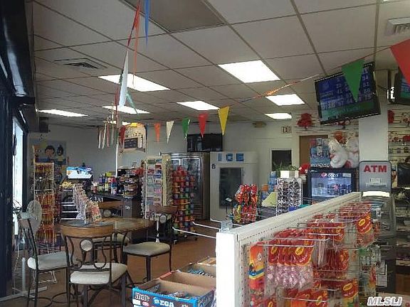 2nd image of 4495 Austin Blvd